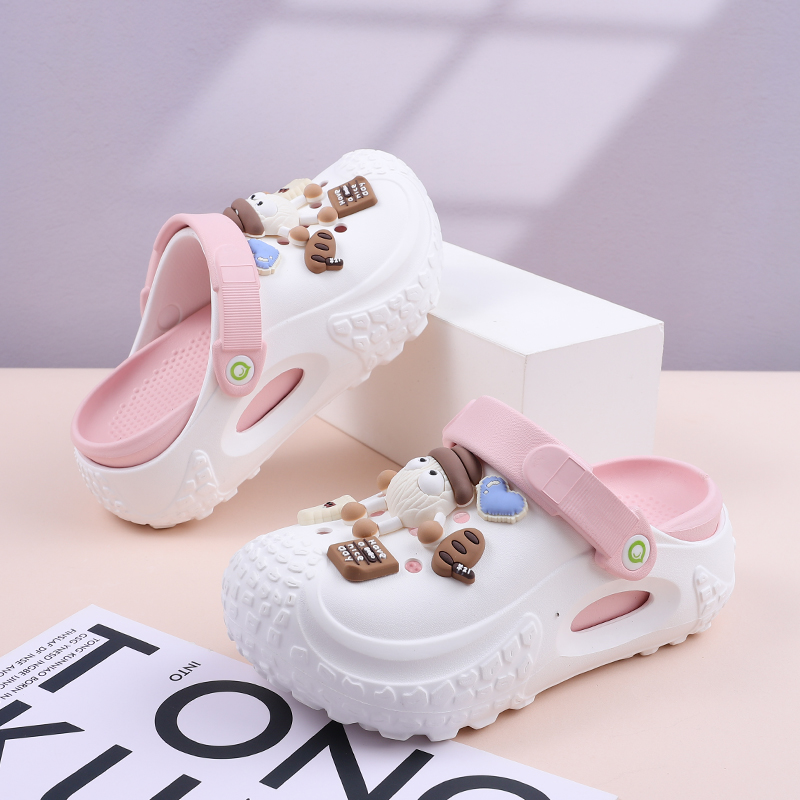 Flippers Swimming - 2025 ฤดูร้อน 3D ออกแบบการ์ตูนผู้หญิงรองเท้าแตะแฟชั่น Garden Clogs